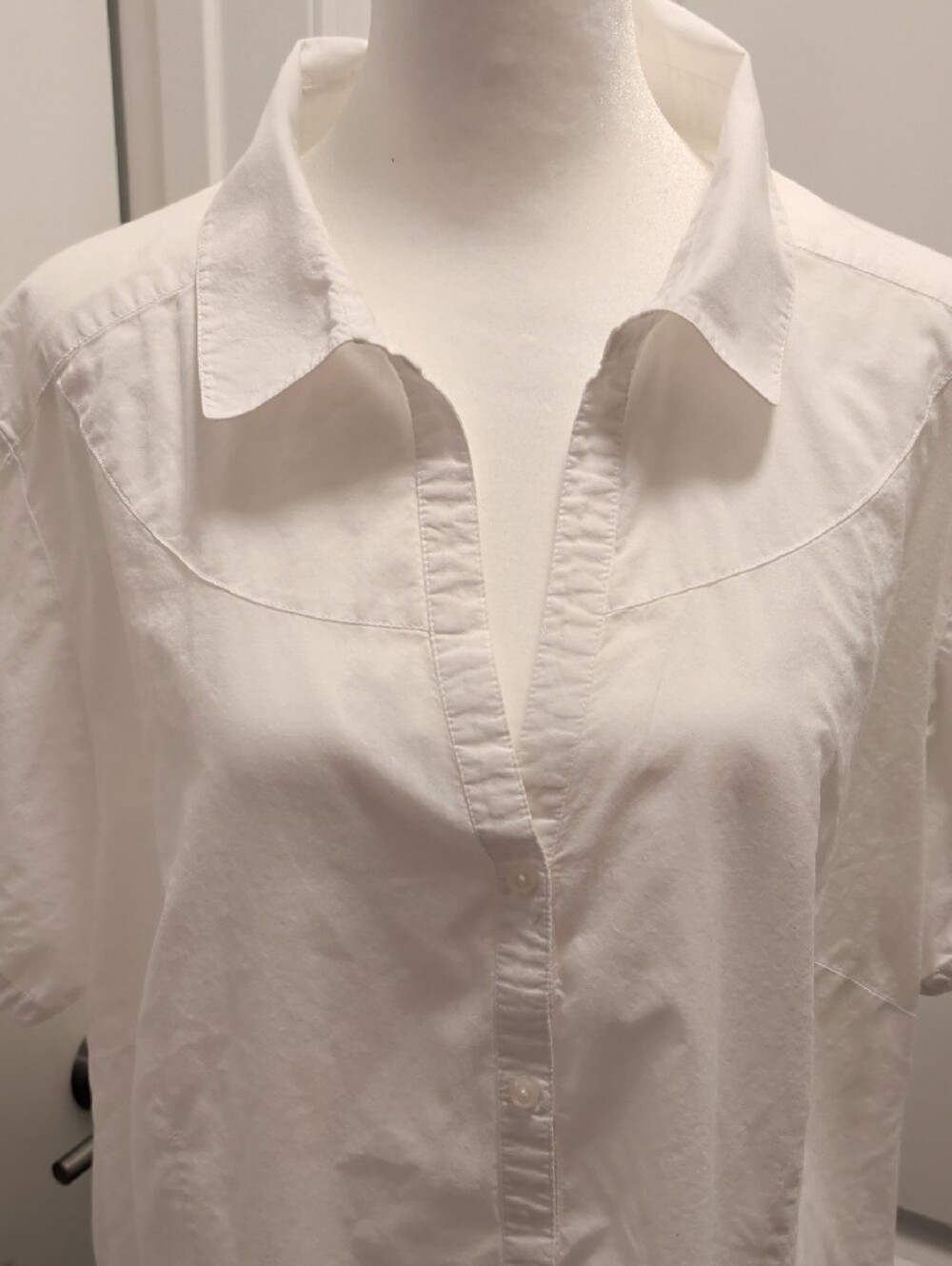 ROUTE 66 Original Clothing Co - 2X Pre Owned Classic White Button-Up Shirt - Picture 2 of 8
